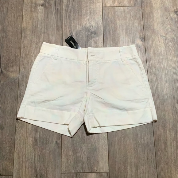 NWT Express Fashion White Shorts, size 4 - Picture 1 of 3